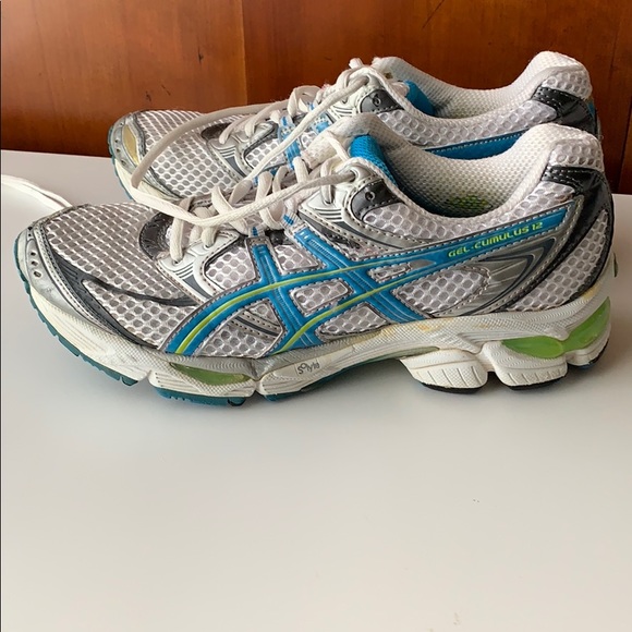 Asics | Shoes | Asics Gel Cumulus 2 W 8 | Poshmark